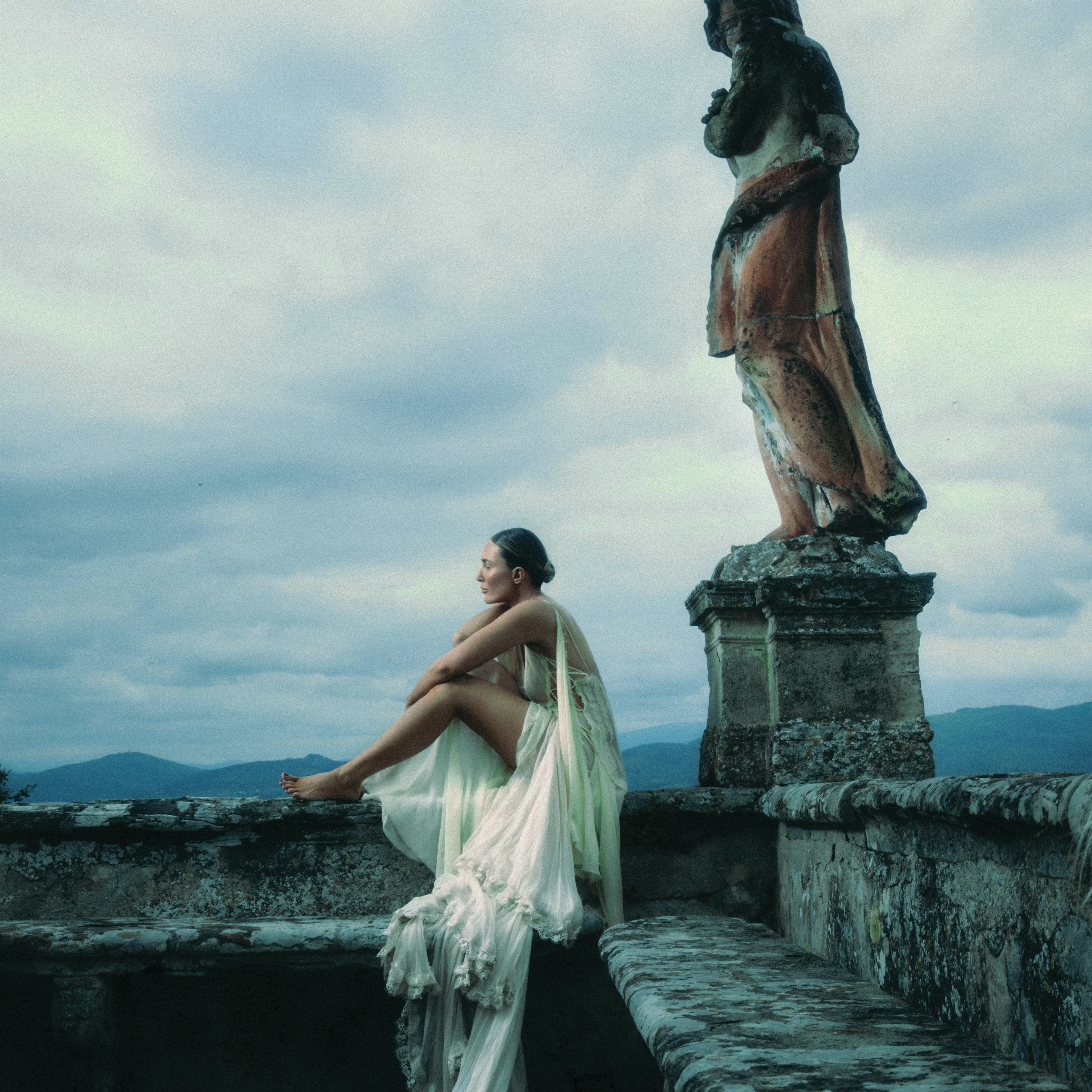 Senidah na naslovnici Vogue Adria